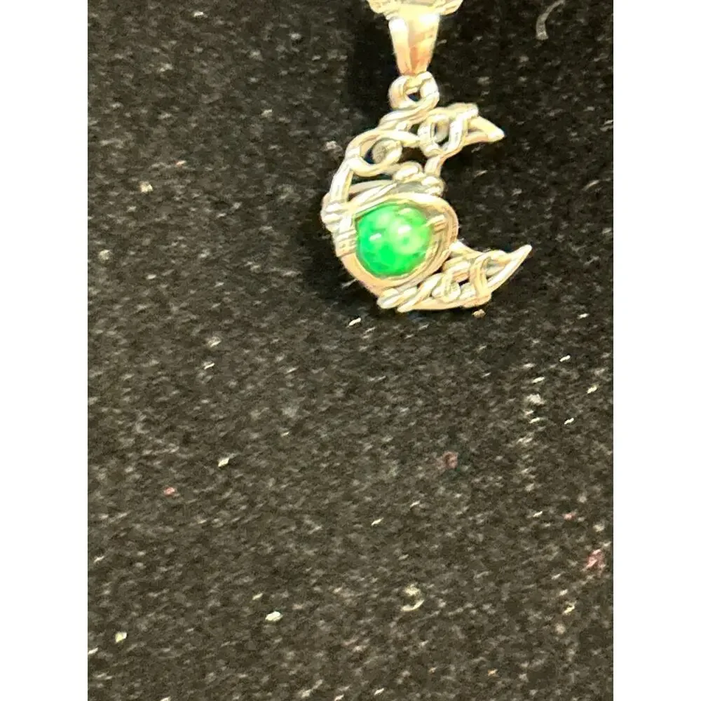 Sterling Silver Turquoise Crescent Moon Pendant Necklace 18